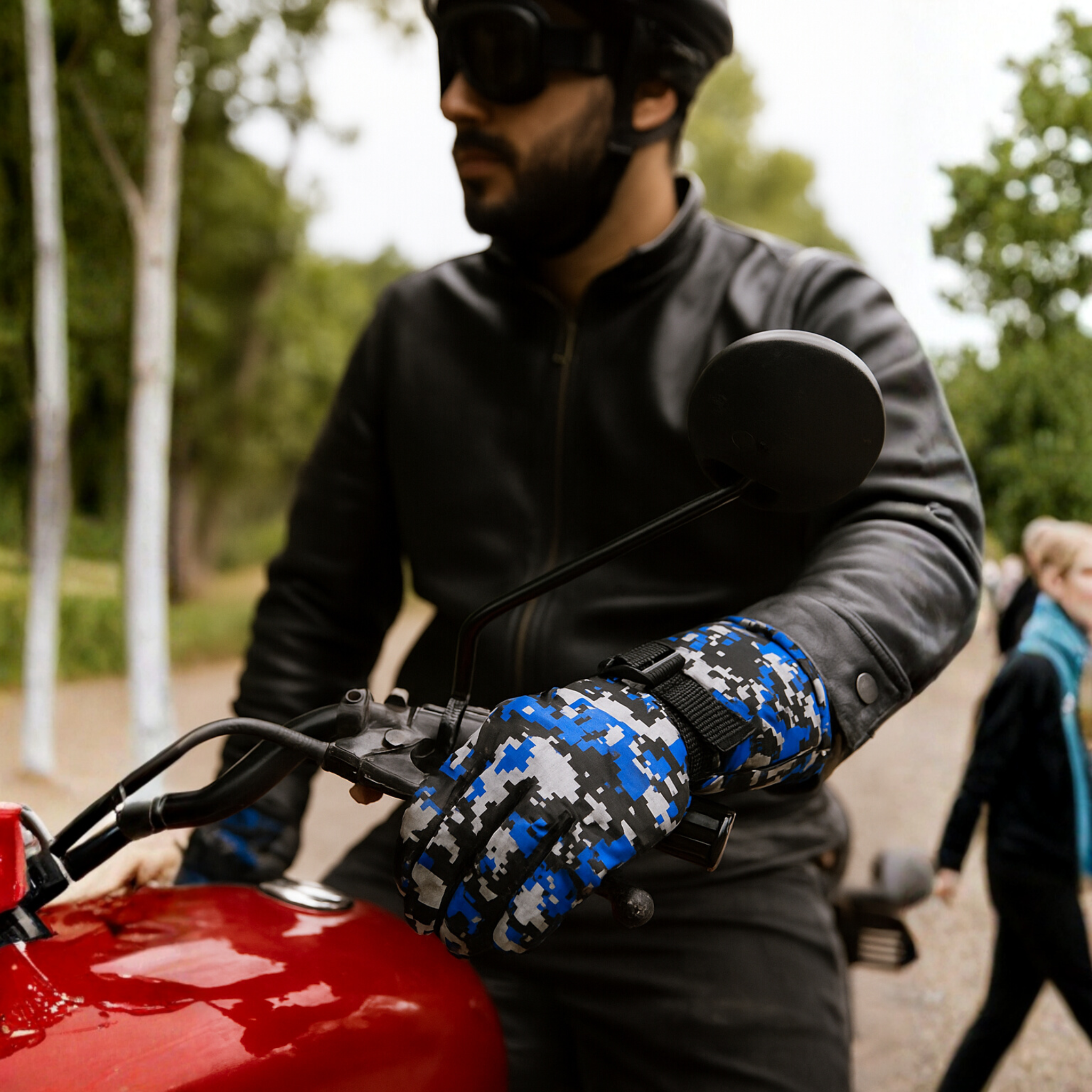 Zibell Cold-Weather Motorcycle Gloves – Faux Fur Interior for Cozy Comfort